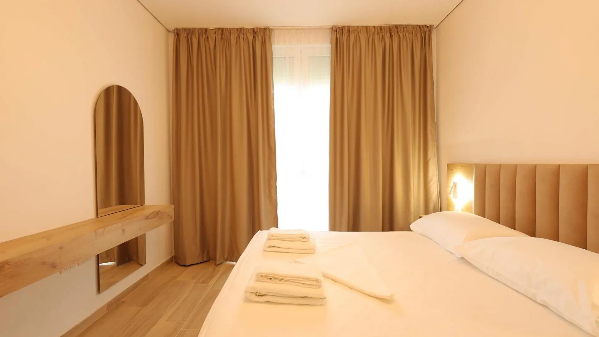 Sanpietro Vacation Apartments Durrës
