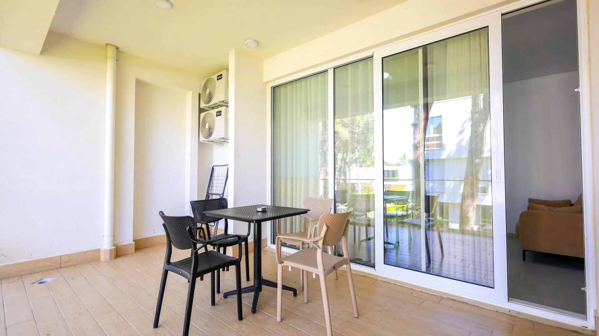 Sanpietro Vacation Apartments Durrës