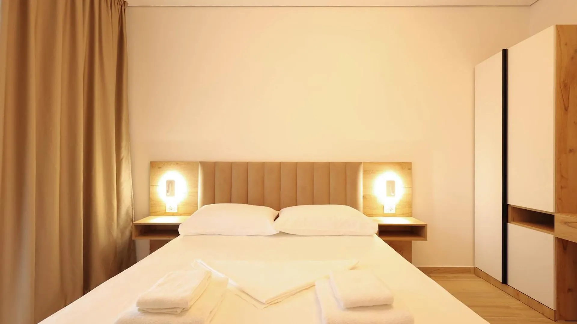 Sanpietro Vacation Apartments Durres Albania