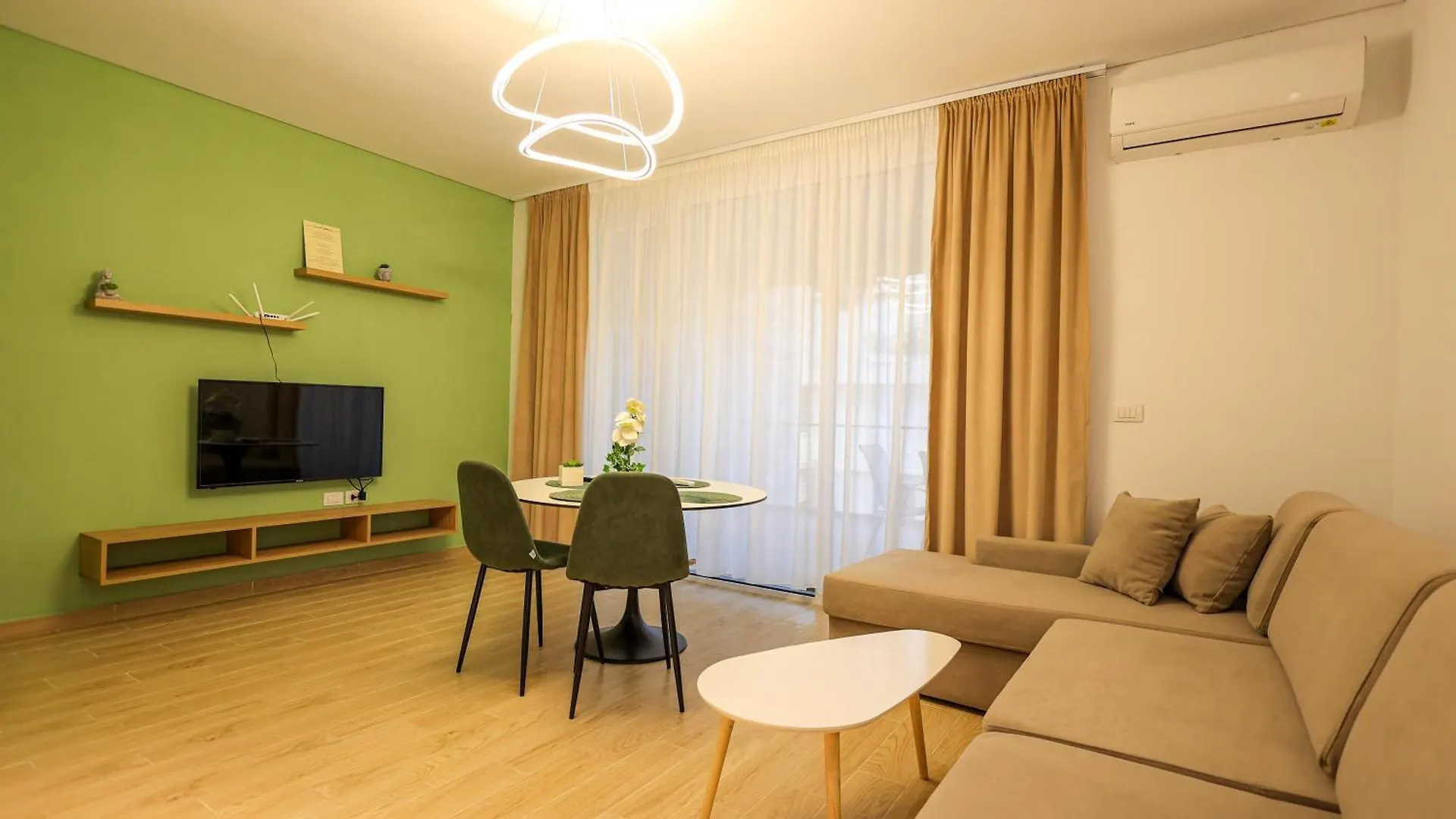 Sanpietro Vacation Apartments Δυρράχιο