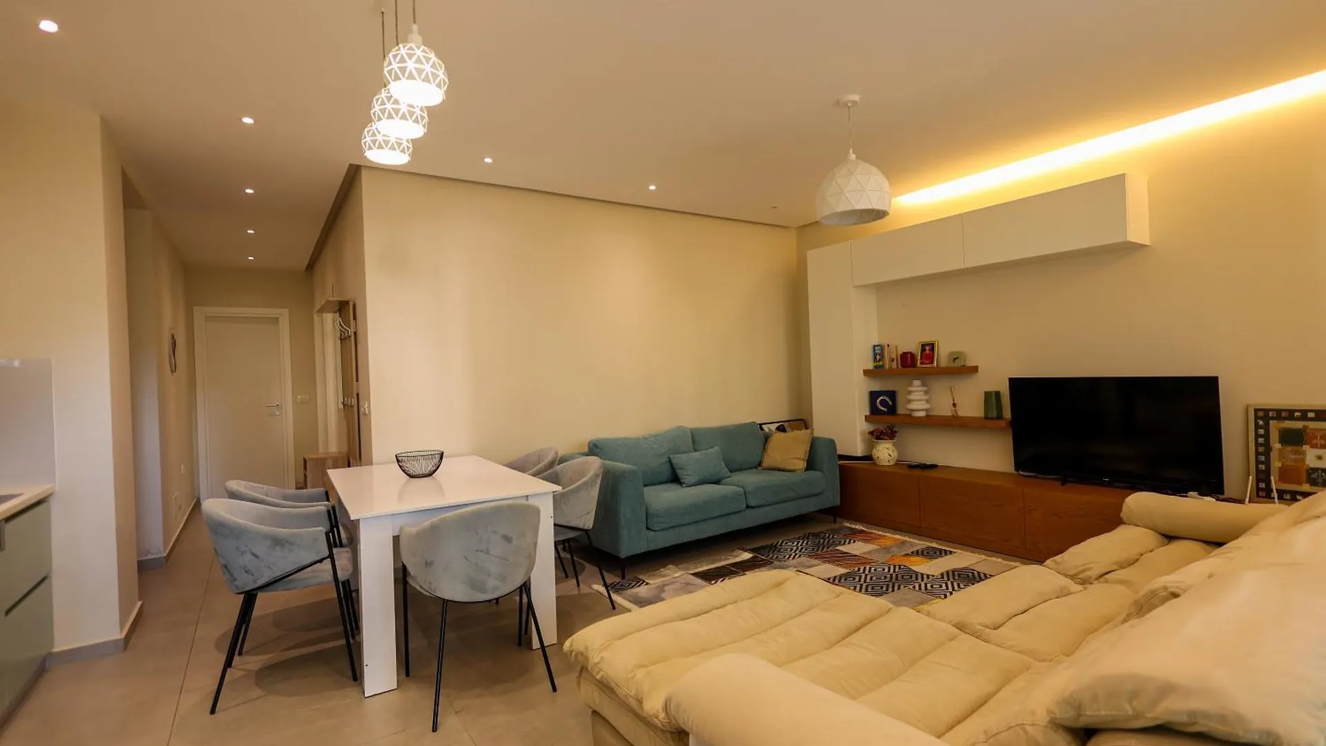 Sanpietro Vacation Apartments Durres