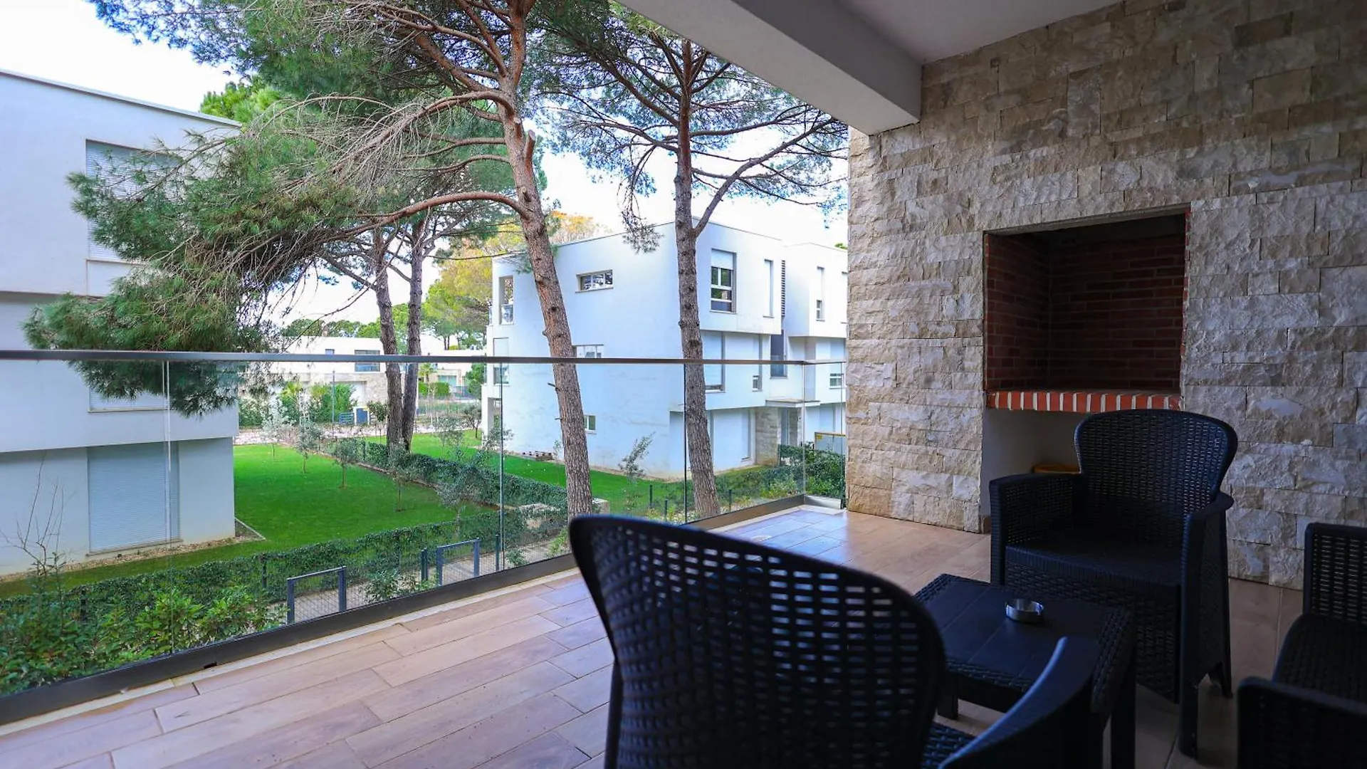 Sanpietro Vacation Apartments Durres 0*,  Albania